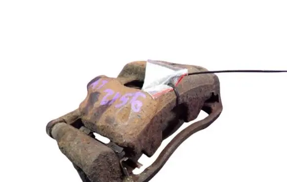 Honda CR-V Front brake caliper 
