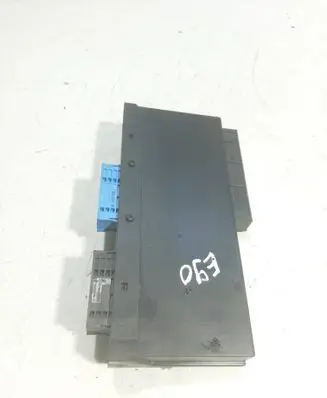 BMW 3 E90 E91 Comfort/convenience module 10681810 6968034 6968033