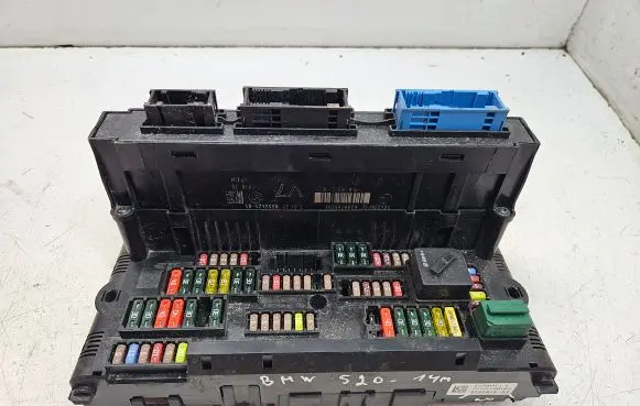 BMW 5 F10 F11 Fuse module 92581503