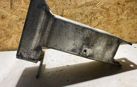 BMW X3 E83 Front bumper mounting bracket