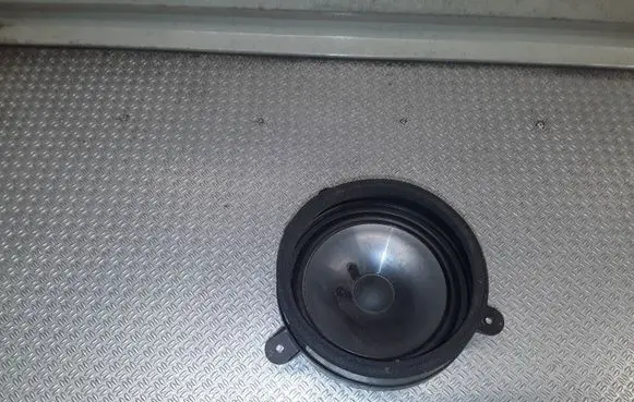 Subaru Impreza III Rear door speaker 86301FG100