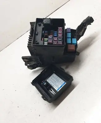 Lexus RX 330 - 350 - 400H Fuse box set