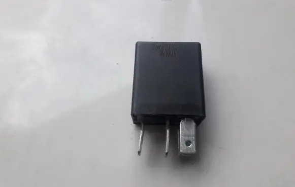 Fiat Croma Other relay B047E 46520411
