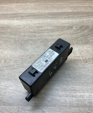 BMW 5 E39 Door control unit/module 6904255 689667