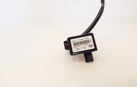 Mazda CX-7 Airbag deployment crash/impact sensor 6950AD811A K0273