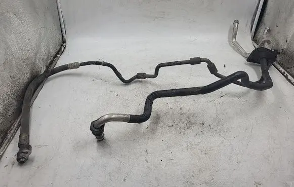 Audi A4 S4 B5 8D Air conditioning (A/C) pipe/hose 