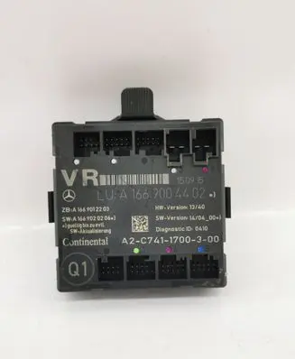 Mercedes-Benz A W176 Door control unit/module A1669004402