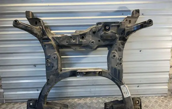 Infiniti Q30 Front subframe