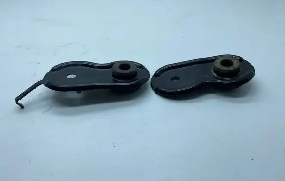 Subaru Outback (BT) Radiator mount bracket 45124AN01A 45124AN00A