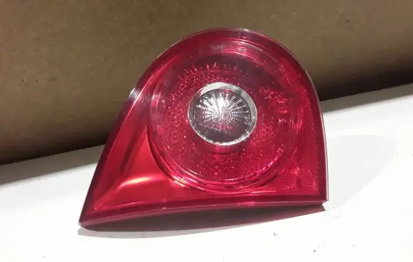 Volkswagen Golf V Tailgate rear/tail lights 1K6945093E