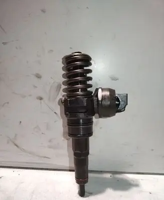 Seat Altea Fuel injector 038130073AG