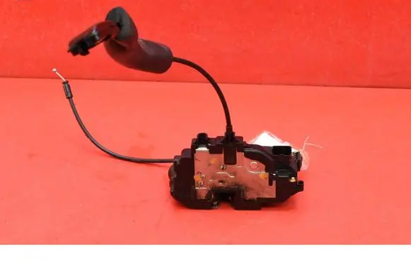 Renault Megane III Front door lock 805030001R