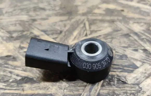 Seat Ibiza IV (6J,6P) Detonation knock sensor 030905377D