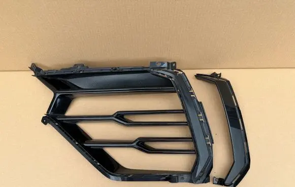 Front bumper lower grill