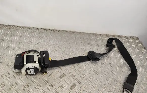 Audi A8 S8 D5 Front seatbelt 310695099G48AE