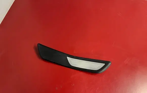 BMW 6 F06 Gran coupe Rear sill trim cover 8053578