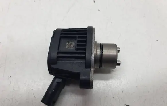 Skoda Octavia Mk4 Other relay 04E906048C