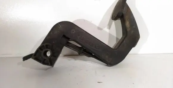 Clutch pedal