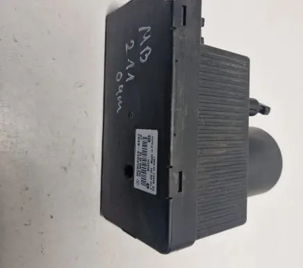 Mercedes-Benz E W211 Vacuum pump 2038000048 04251100087 0132006365