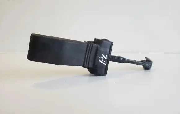 Audi Q3 8U Front door check strap stopper 8U0837267
