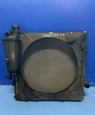 BMW X5 E53 Coolant radiator 6078801E 100185980011