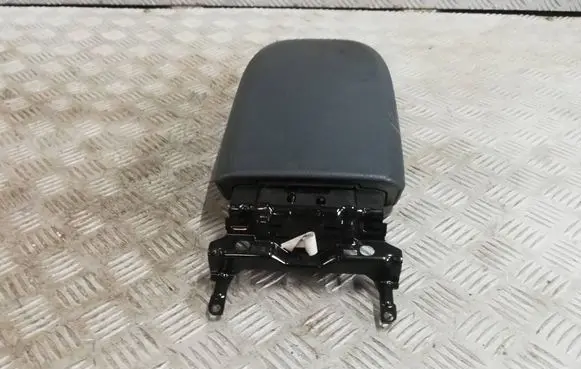 Ford Grand C-MAX Armrest