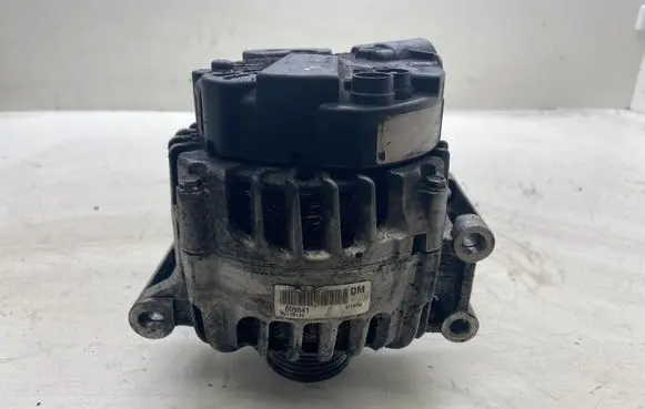 Citroen DS3 Generator/alternator 609541 TG12C120
