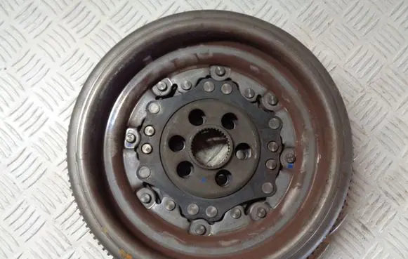 Volkswagen Caddy Flywheel 03G105266CG