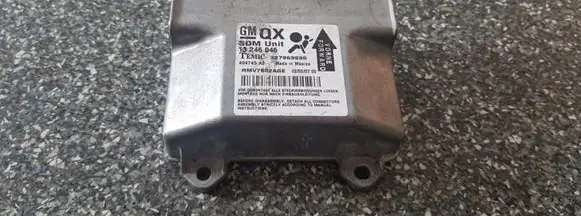 Opel Zafira B Airbag control unit/module 13246046