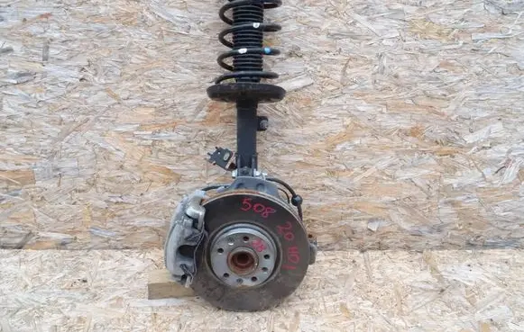 Peugeot 508 Front wheel hub spindle knuckle