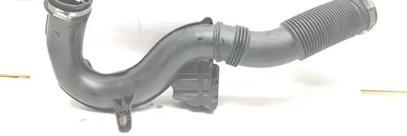 Renault Trafic III (X82) Air intake hose/pipe 165755972R 93451664