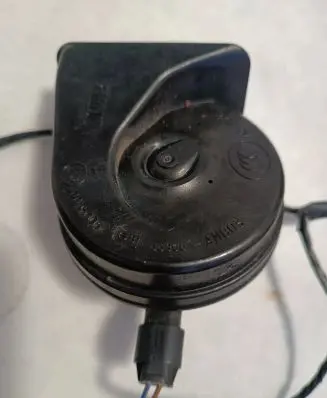 BMW X1 E84 Horn signal 7159421