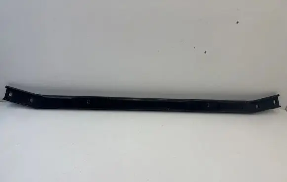 BMW 6 F12 F13 Top upper radiator support slam panel 7200690