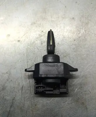 Audi A6 S6 C6 4F Ignition lock 4f0910131