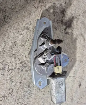 Mazda 2 Rear window wiper motor 34376581