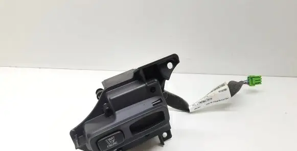 Volvo V70 Ignition lock 30724528