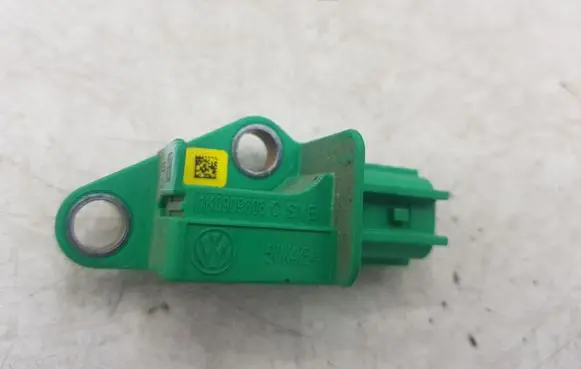Audi A6 S6 C6 4F Airbag deployment crash/impact sensor 1K0909606C 5WK43544