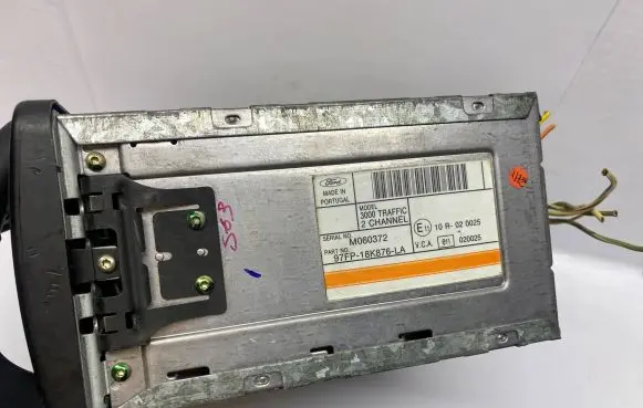 Renault 4 Radio/GPS head unit trim 