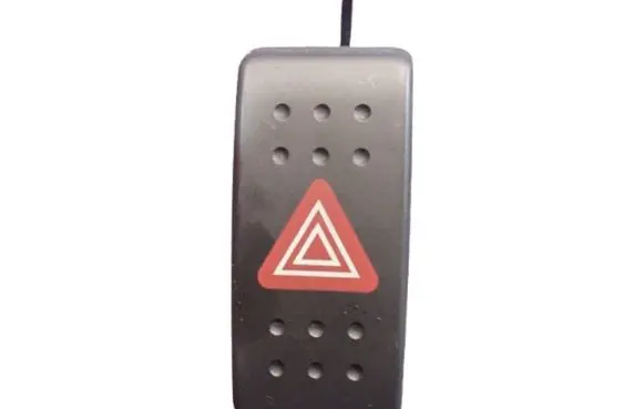 Suzuki Swift I Hazard light switch 