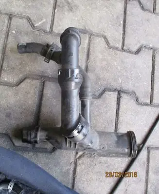 Thermostat/thermostat housing