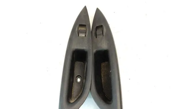 Mazda 6 Electric window control switch GJ6A685L6 GJ6A685L1