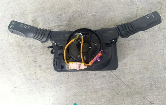 Opel Zafira B Wiper turn signal indicator stalk/switch