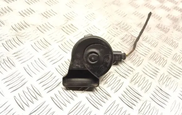 Skoda Fabia Mk3 (NJ) Horn signal A046522