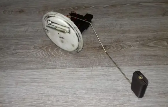 Fuel level sensor