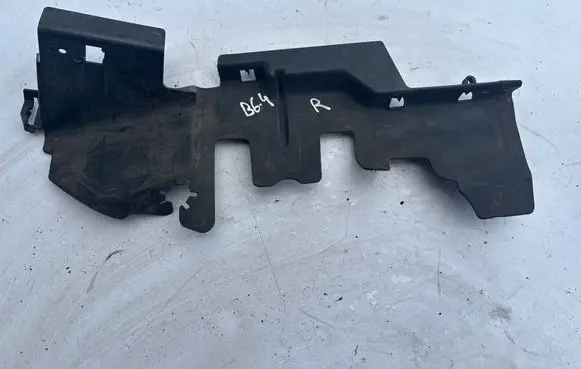 Volkswagen PASSAT B6 Intercooler air guide/duct channel 3C0121284