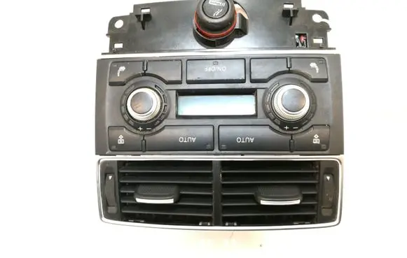 Audi A8 S8 D3 4E Climate control unit 4E0919158A 4E0910158 4E0819203B