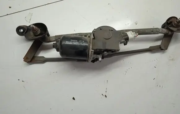 Toyota Prius (XW20) Front wiper linkage and motor 8511047080 1592007660