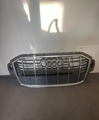 Audi SQ7 Front grill 4m0853651aj BTA7060099