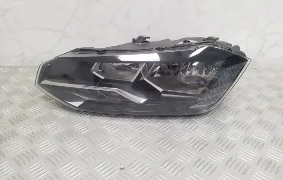 Volkswagen Polo VI Headlight/headlamp 2G1941005