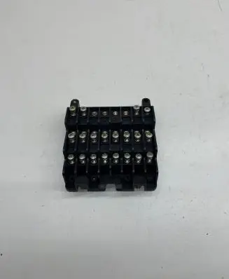 Mercedes-Benz S W116 Fuse module 1165400350